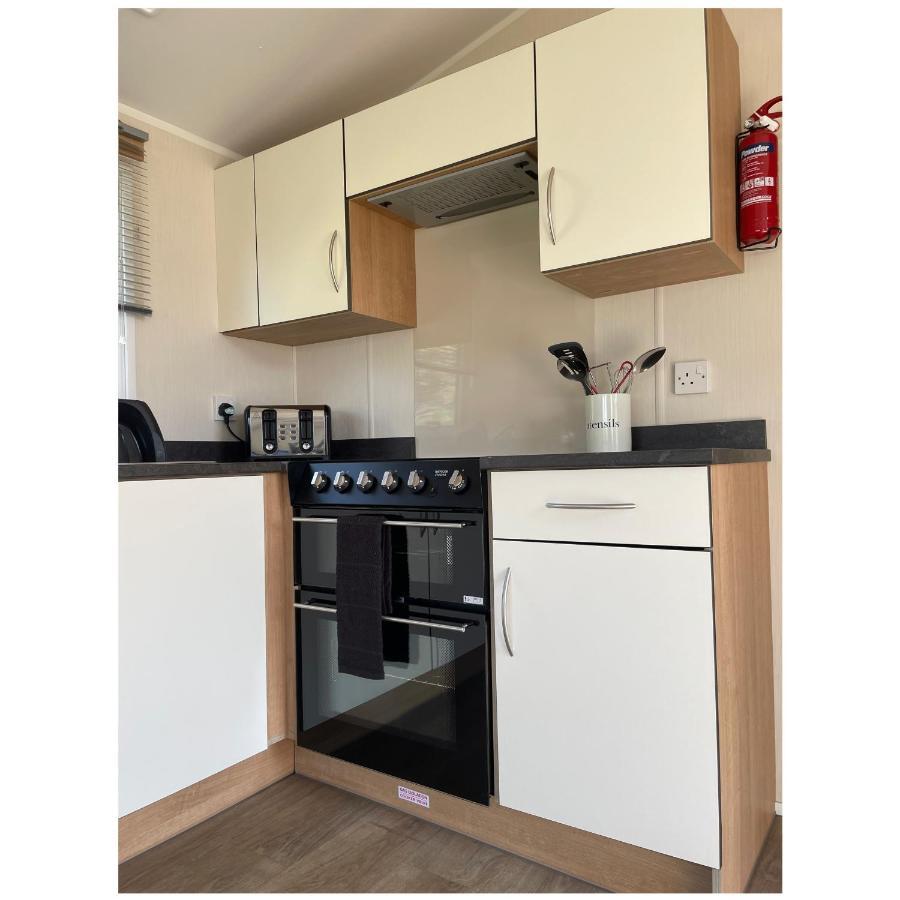 Cosy 3-Bed Caravan Combe Haven St Leonards On Sea Hollington  Buitenkant foto